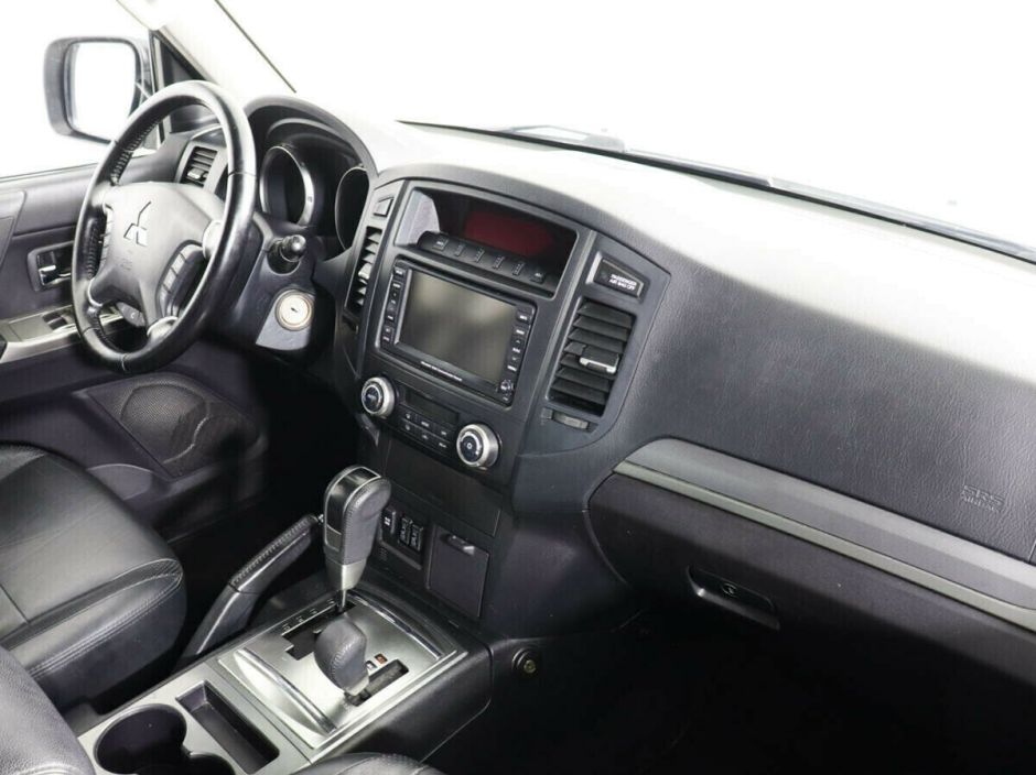 Mitsubishi Pajero 3.0 АКПП, 2012, 135 000 км фото 10