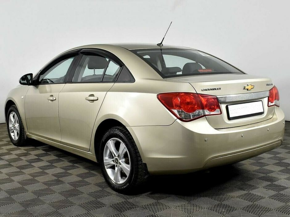Chevrolet Cruze 1.6 АКПП, 2012, 144 000 км фото 4