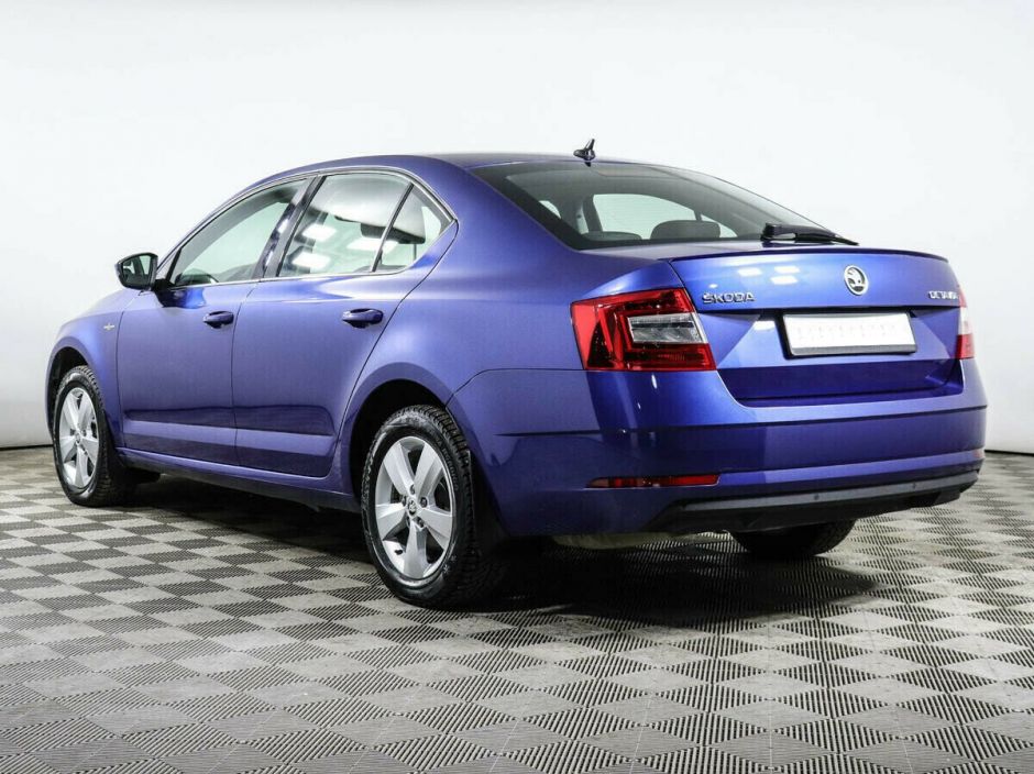 Skoda Octavia 1.8 РКПП, 2018, 68 000 км фото 4