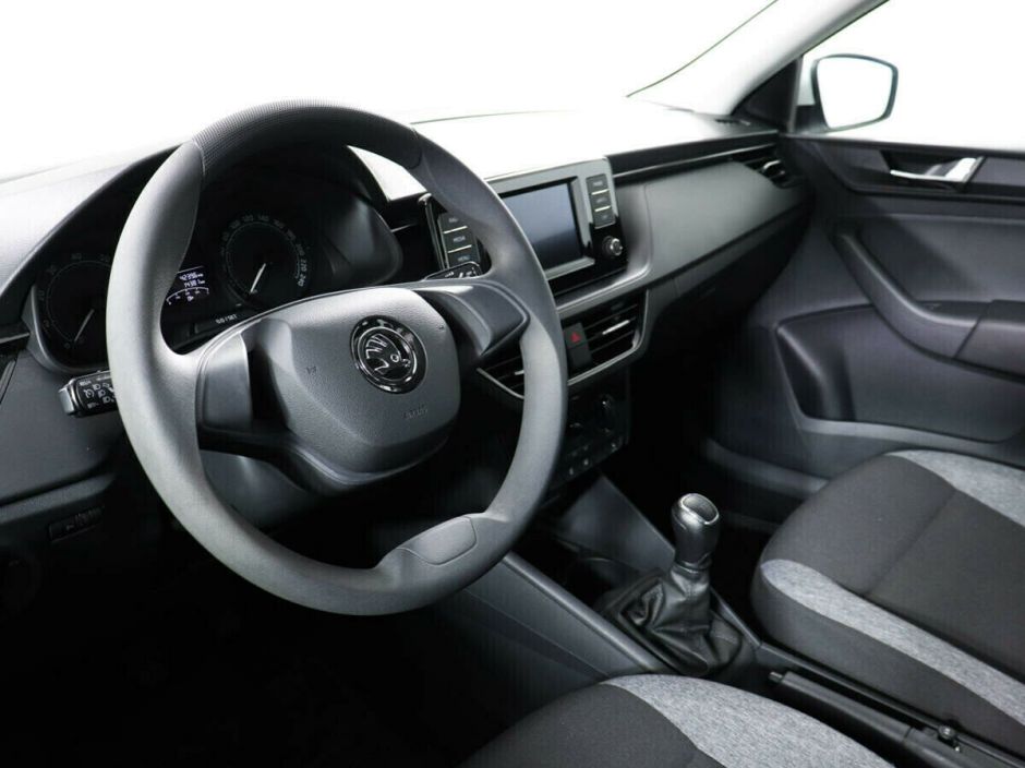 Skoda Rapid 1.6 АКПП, 2020, 50 000 км фото 6