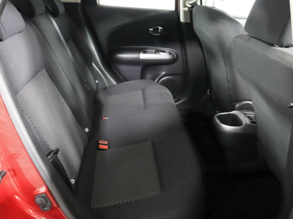 Nissan Juke 1.6 CVT, 2017, 80 000 км фото 6