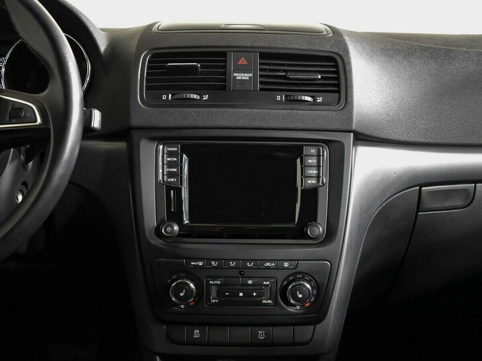 Skoda Yeti 1.4 РКПП, 2015, 97 000 км фото 7