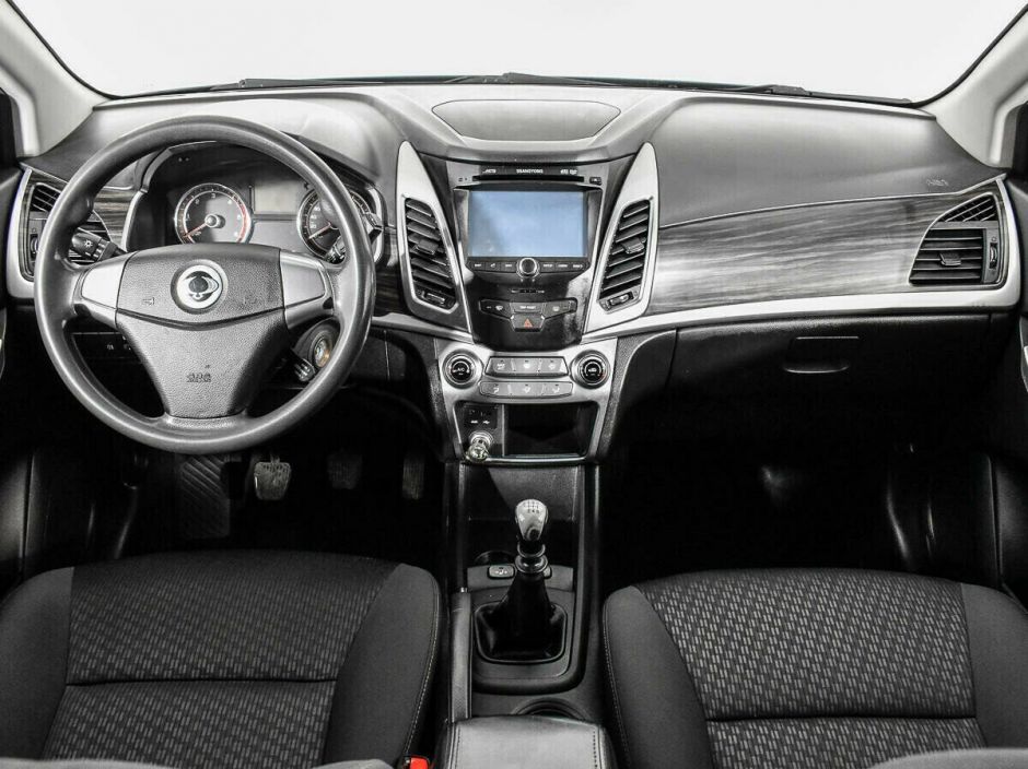 SsangYong Actyon 2.0 МКПП, 2014, 110 000 км фото 5