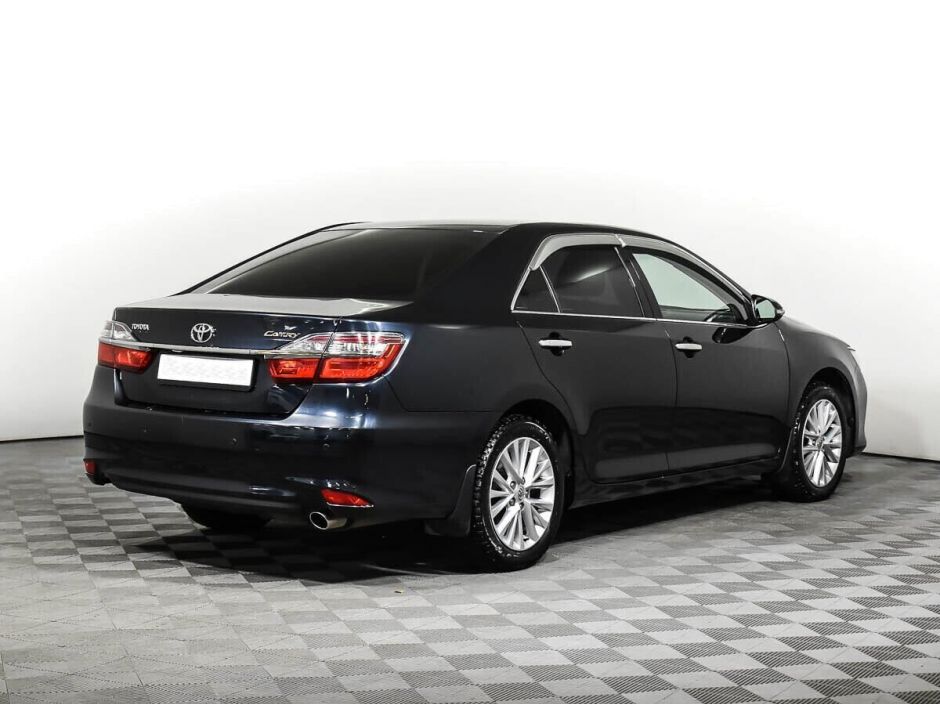 Toyota Camry 2.5 АКПП, 2015, 95 000 км фото 2
