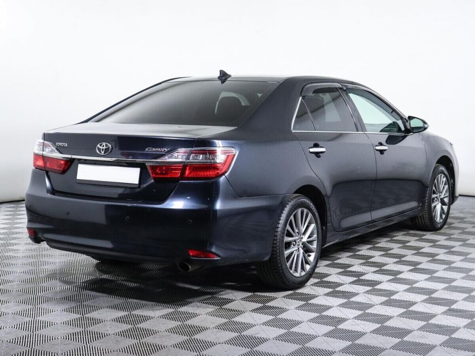 Toyota Camry 2.5 АКПП, 2016, 95 000 км фото 2