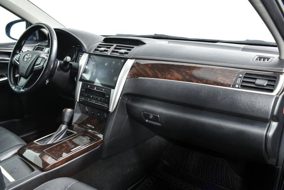 Toyota Camry 3.5 АКПП, 2016, 88 000 км фото 8