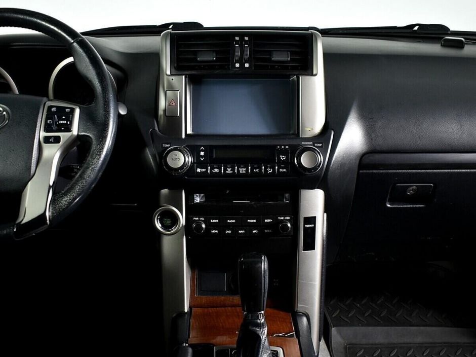 Toyota Land Cruiser Prado 3.0 АКПП, 2012, 140 000 км фото 6