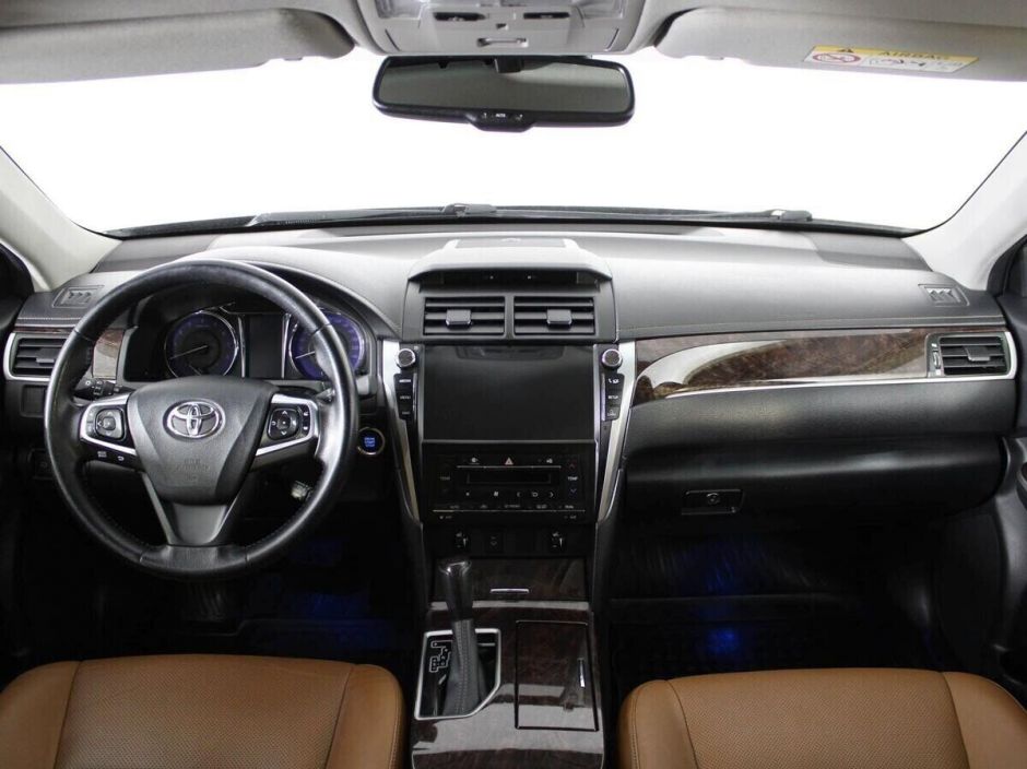 Toyota Camry 2.5 АКПП, 2017, 84 000 км фото 7