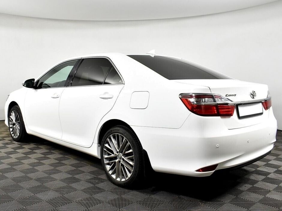 Toyota Camry 2.5 АКПП, 2017, 73 000 км фото 4