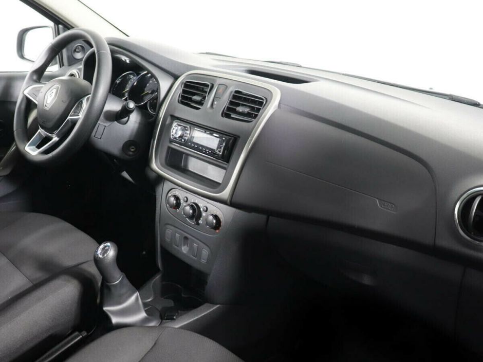 Renault Logan 1.6 МКПП, 2020, 36 000 км фото 6