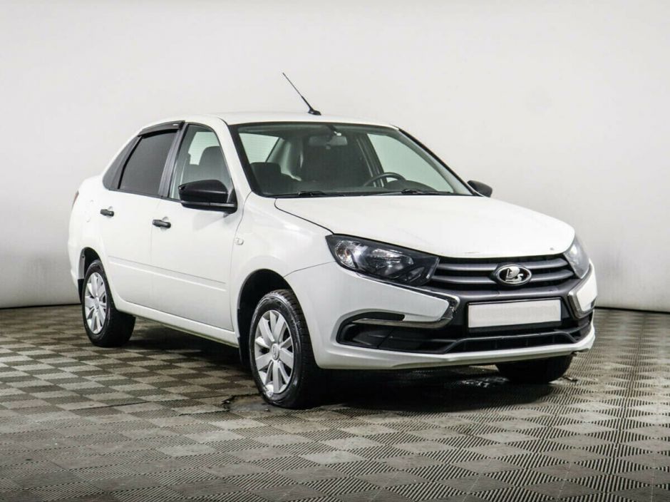 LADA (ВАЗ) Granta 1.6 МКПП, 2019, 59 000 км фото 2