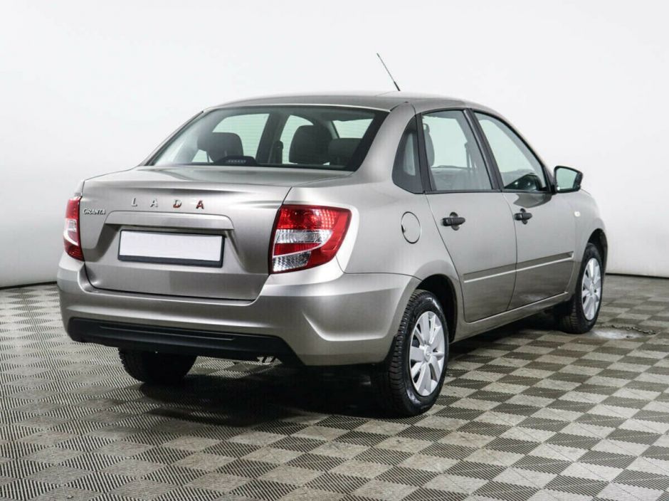 LADA (ВАЗ) Granta 1.6 МКПП, 2020, 42 000 км фото 3
