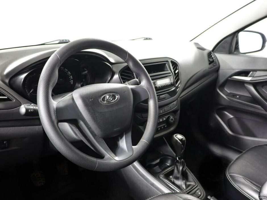 LADA (ВАЗ) Vesta 1.6 МКПП, 2016, 85 000 км фото 5