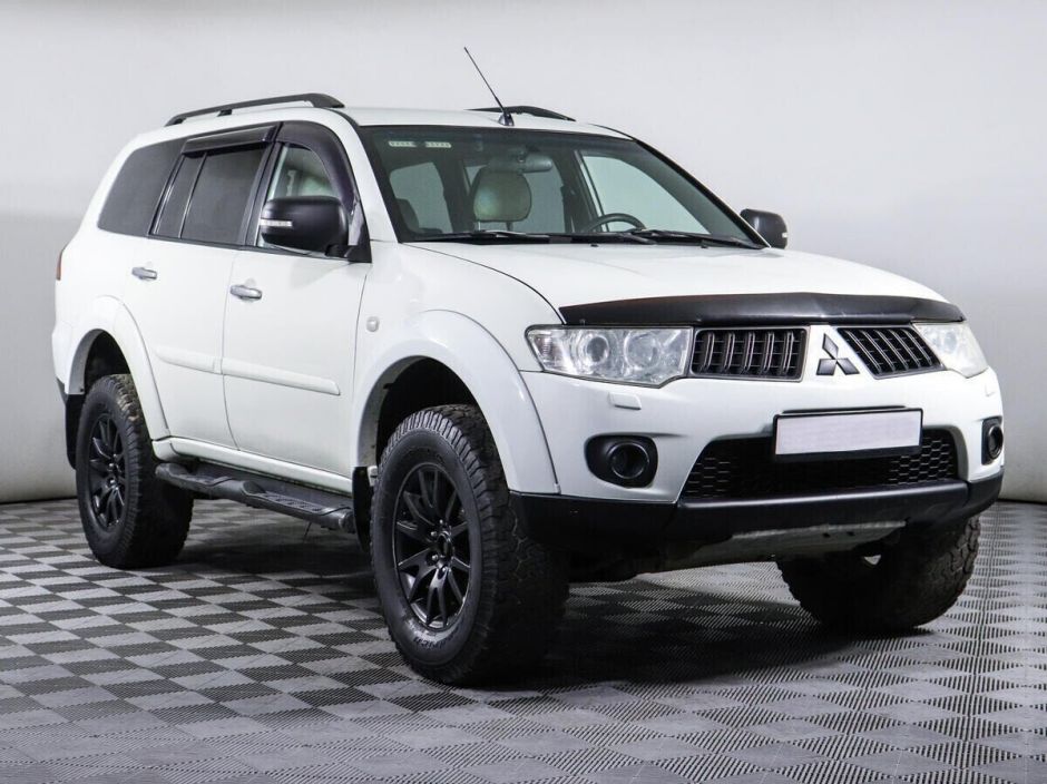 Mitsubishi Pajero Sport 2.5 АКПП, 2013, 119 000 км фото 3