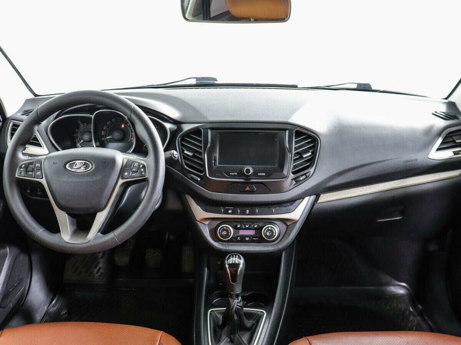 LADA (ВАЗ) Vesta 1.6 МКПП, 2017, 77 000 км фото 6