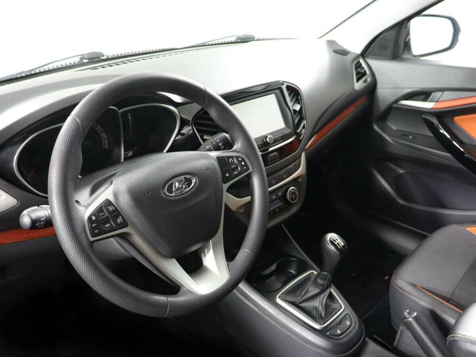 LADA (ВАЗ) Vesta 1.8 МКПП, 2019, 53 000 км фото 5