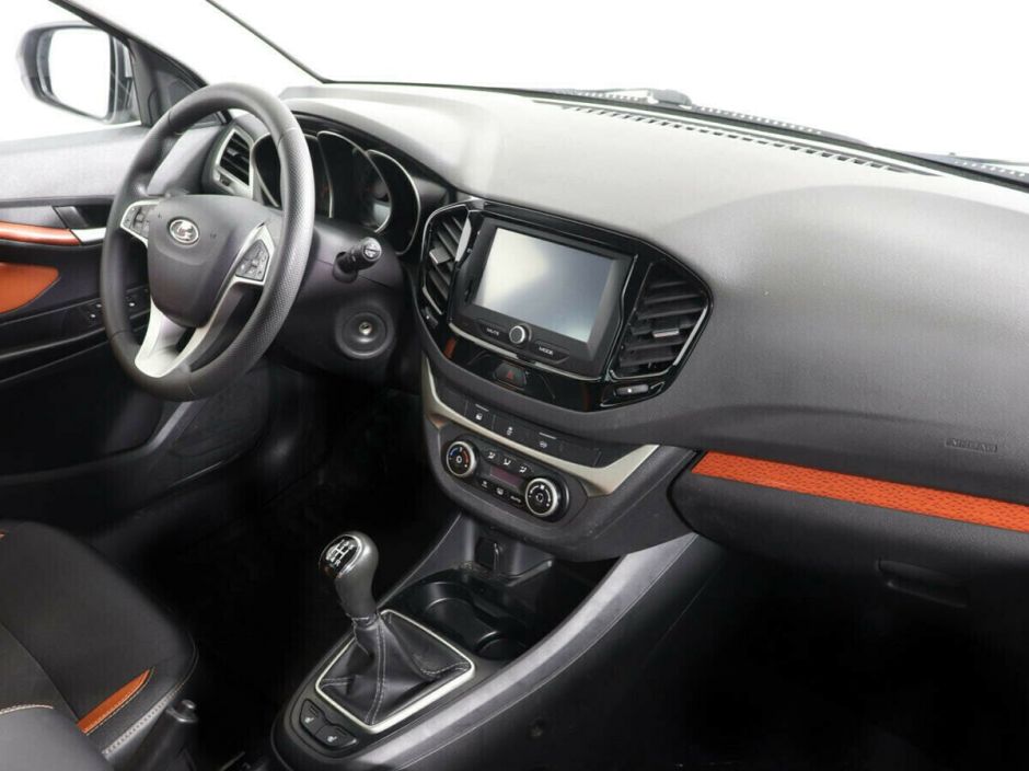 LADA (ВАЗ) Vesta 1.8 МКПП, 2019, 53 000 км фото 7