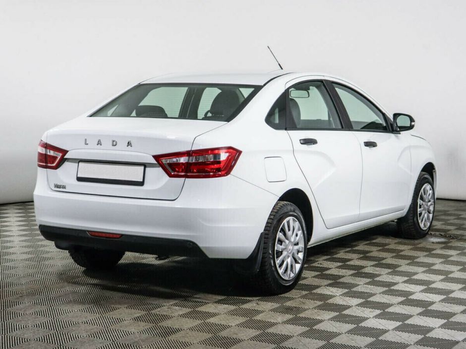 LADA (ВАЗ) Vesta 1.8 МКПП, 2020, 48 000 км фото 3