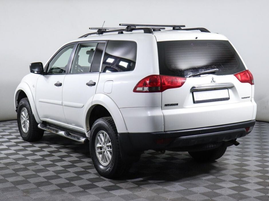 Mitsubishi Pajero Sport 2.5 МКПП, 2013, 134 000 км фото 4