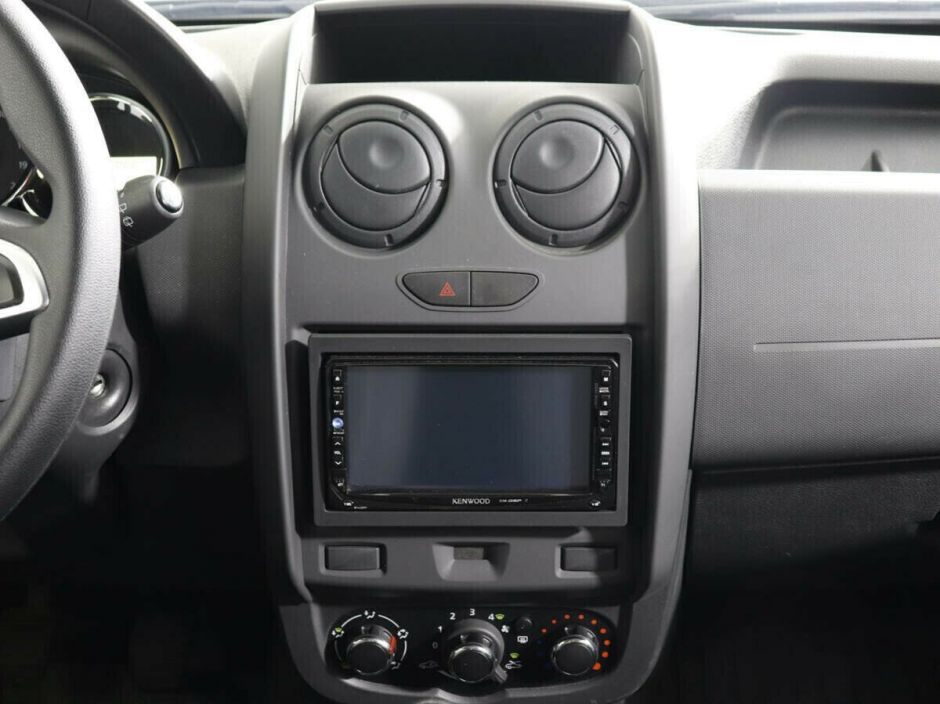 Renault Duster 1.6 МКПП, 2019, 58 000 км фото 5