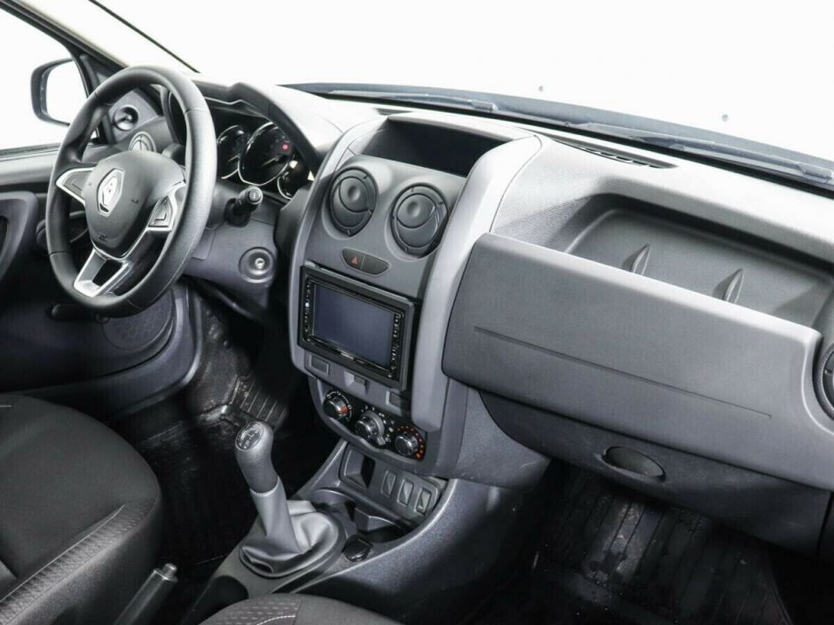 Renault Duster 1.6 МКПП, 2019, 58 000 км фото 7