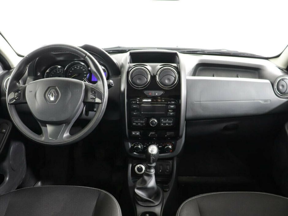 Renault Duster 2.0 МКПП, 2015, 99 000 км фото 6