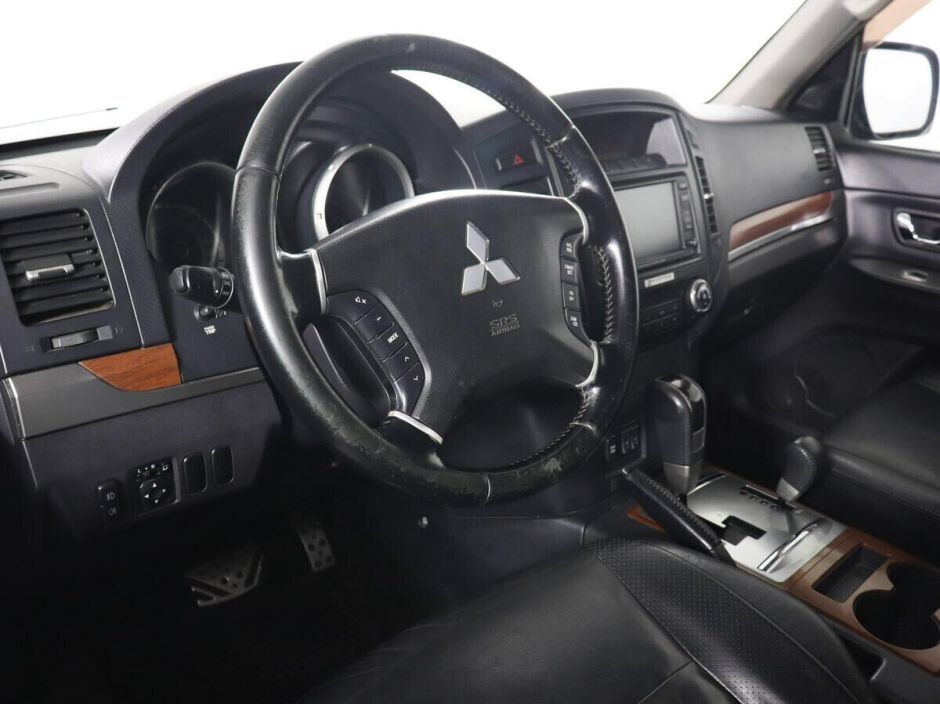 Mitsubishi Pajero 3.2 АКПП, 2008, 184 000 км фото 5