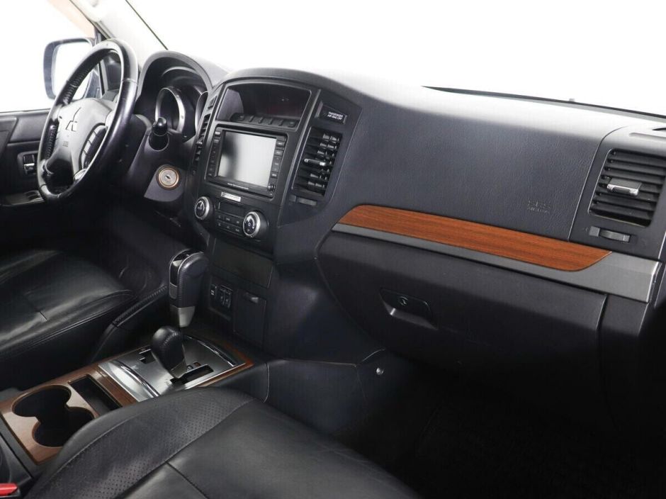 Mitsubishi Pajero 3.2 АКПП, 2008, 184 000 км фото 8