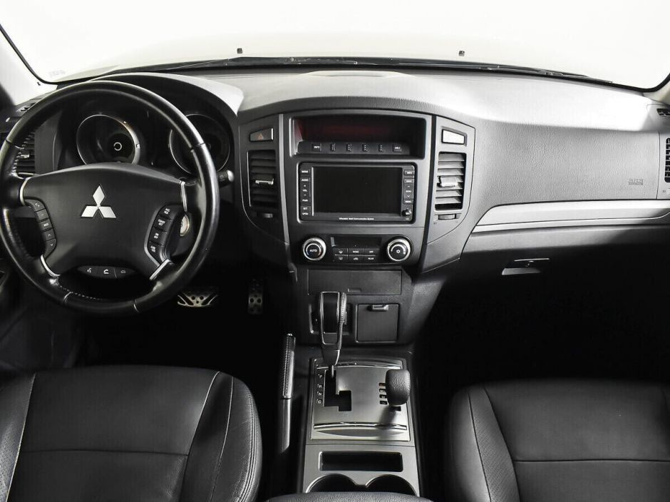 Mitsubishi Pajero 3.2 АКПП, 2011, 143 000 км фото 7