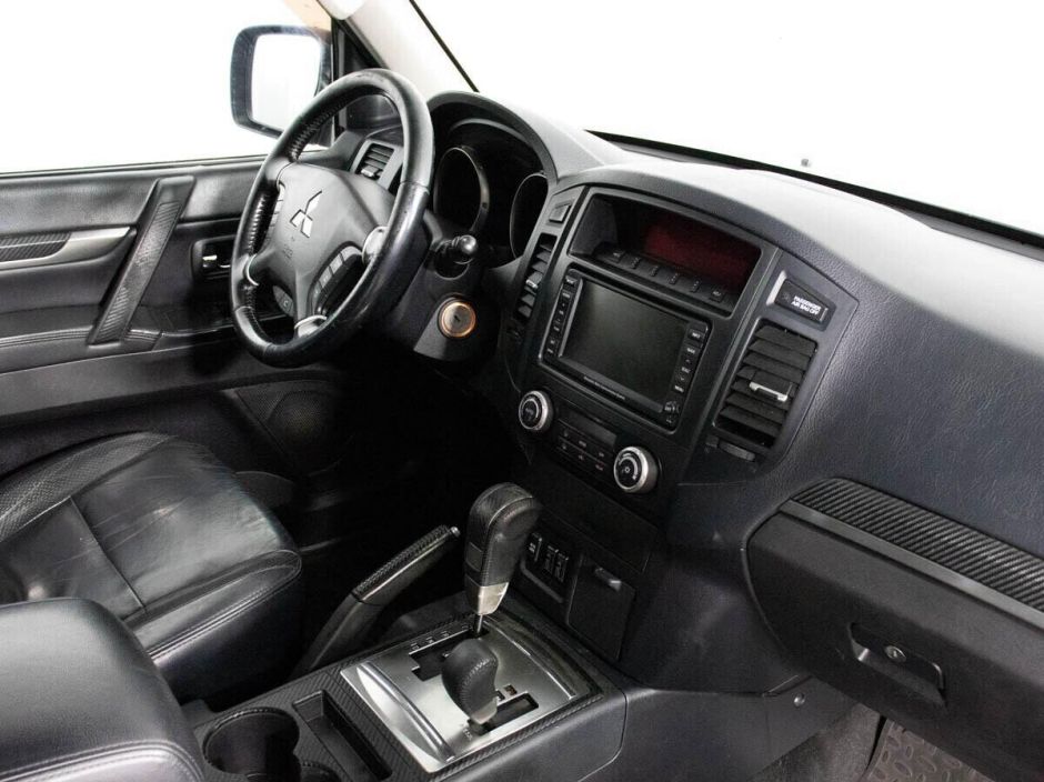 Mitsubishi Pajero 3.2 АКПП, 2011, 152 000 км фото 8
