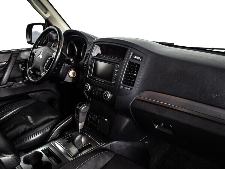 Mitsubishi Pajero 3.2 АКПП, 2011, 154 000 км фото 6