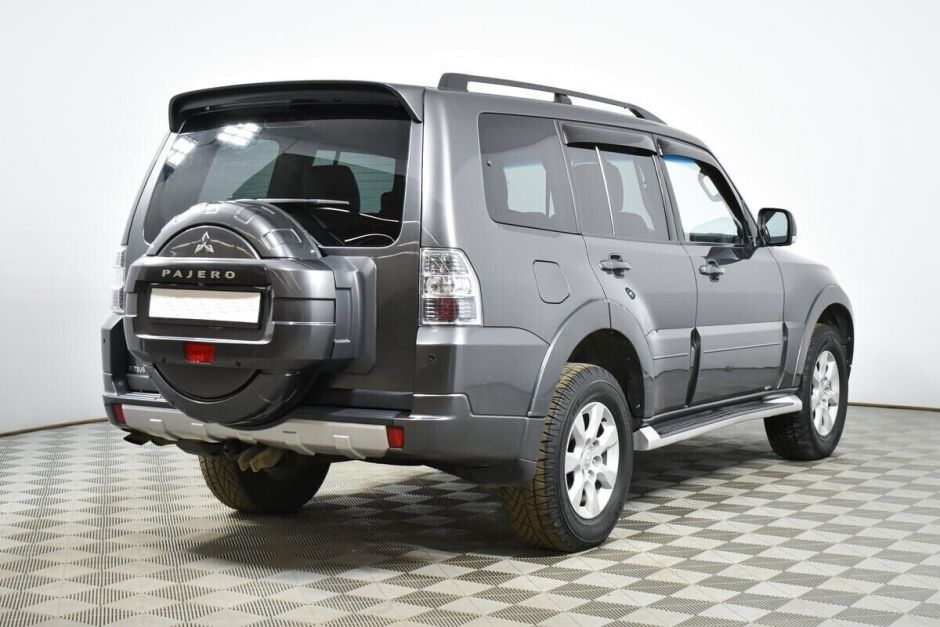 Mitsubishi Pajero 3.0 АКПП, 2012, 137 000 км фото 2