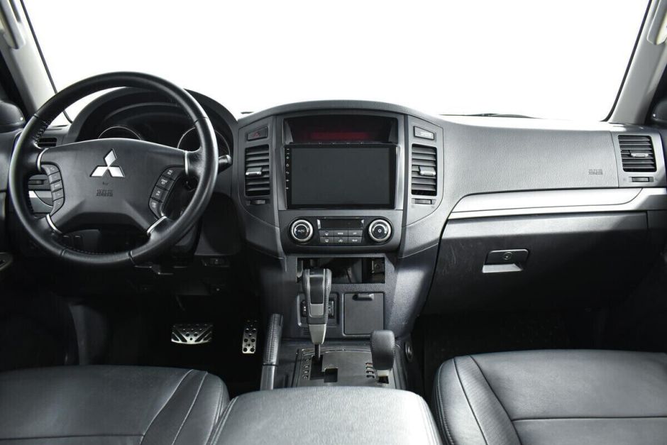 Mitsubishi Pajero 3.0 АКПП, 2012, 137 000 км фото 6