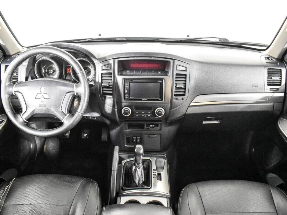 Mitsubishi Pajero 3.0 АКПП, 2012, 134 000 км фото 5