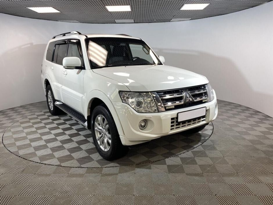 Mitsubishi Pajero 3.2 АКПП, 2013, 122 000 км фото 3