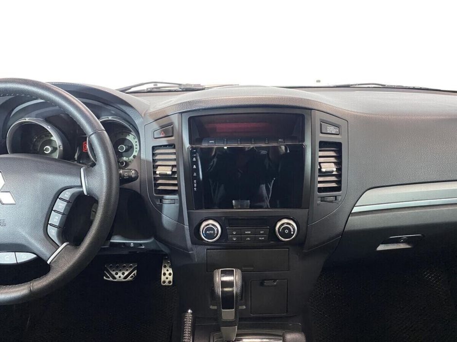 Mitsubishi Pajero 3.2 АКПП, 2013, 122 000 км фото 6