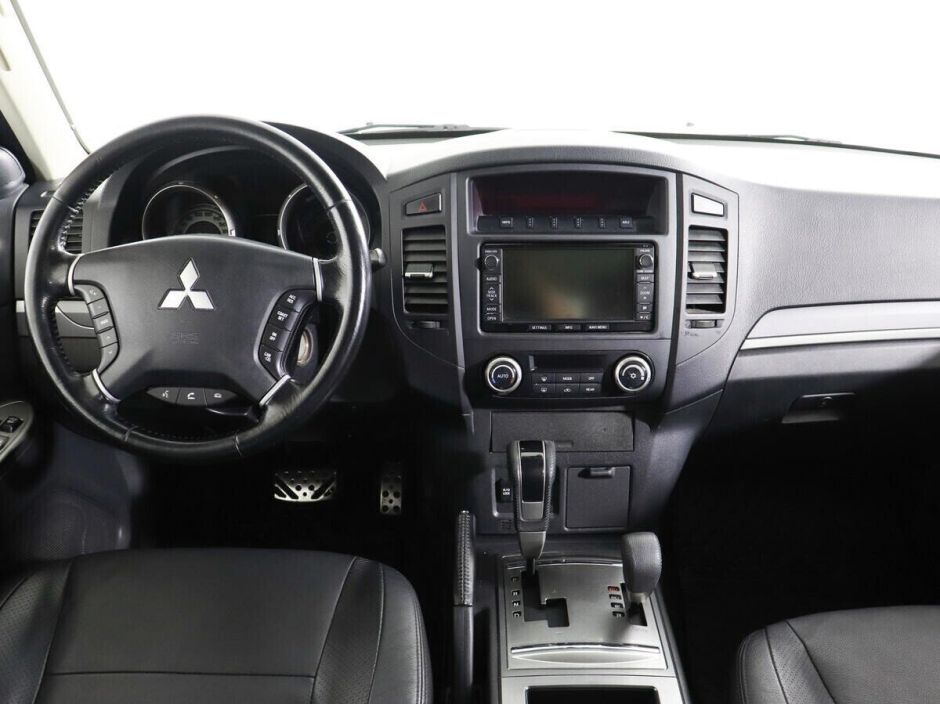 Mitsubishi Pajero 3.5 АКПП, 2014, 108 000 км фото 6
