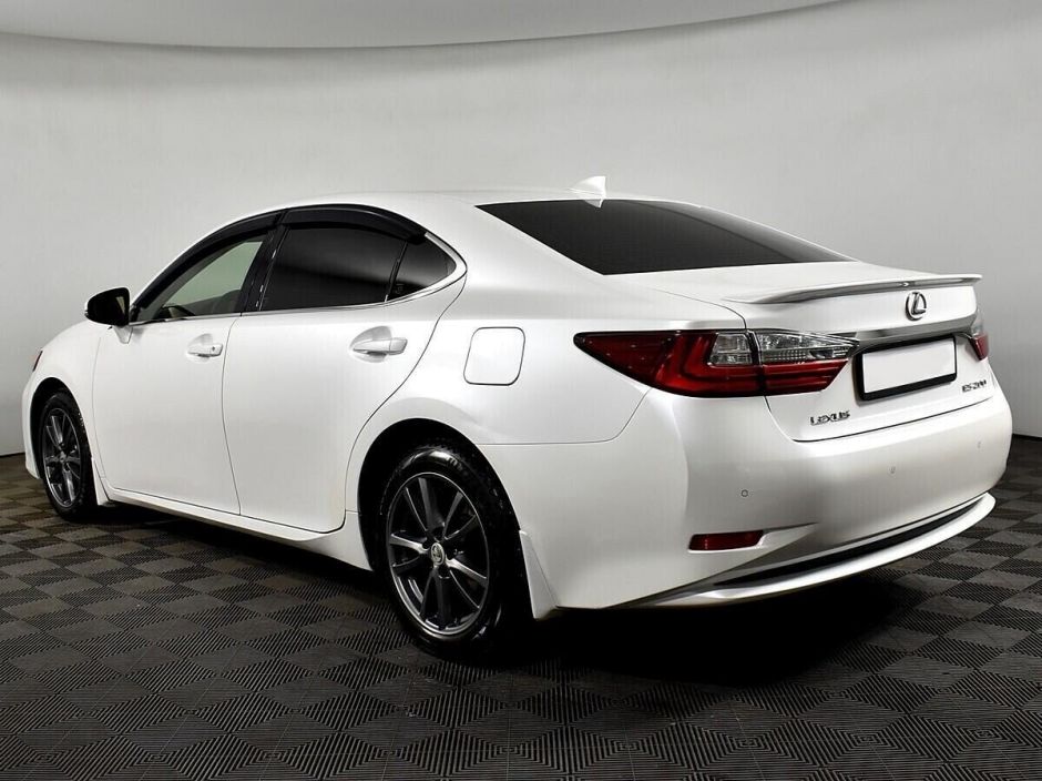 Lexus ES 2.0 АКПП, 2016, 89 000 км фото 4