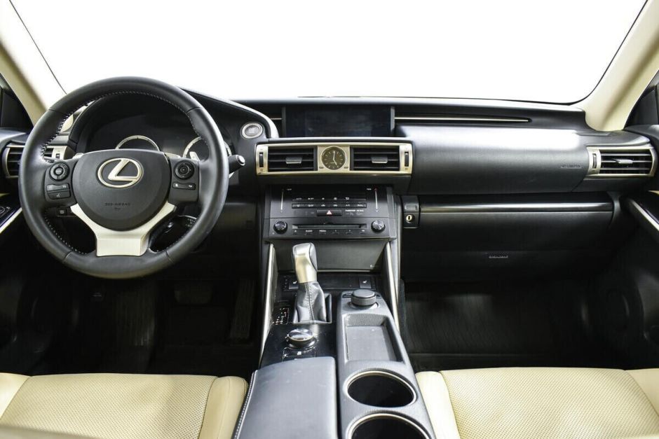 Lexus IS 2.5 АКПП, 2016, 89 000 км фото 6
