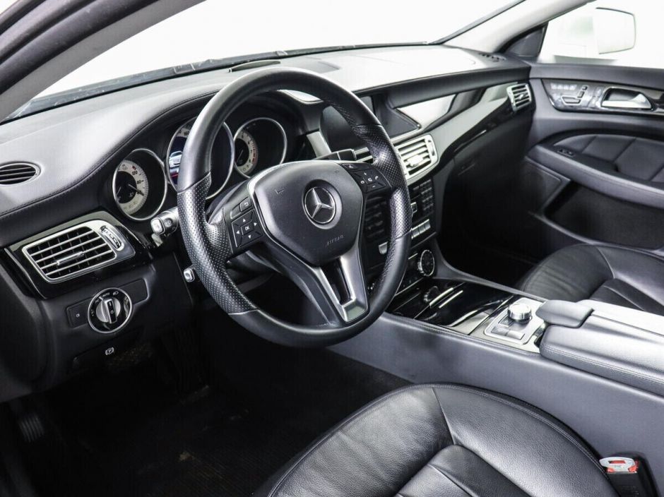 Mercedes-Benz CLS 3.5 АКПП, 2013, 121 000 км фото 5