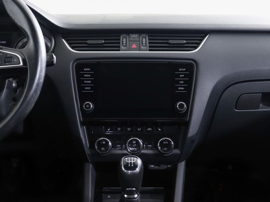 Skoda Octavia 1.6 МКПП, 2017, 84 000 км фото 7