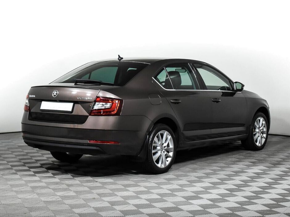 Skoda Octavia 1.5 РКПП, 2018, 72 000 км фото 2