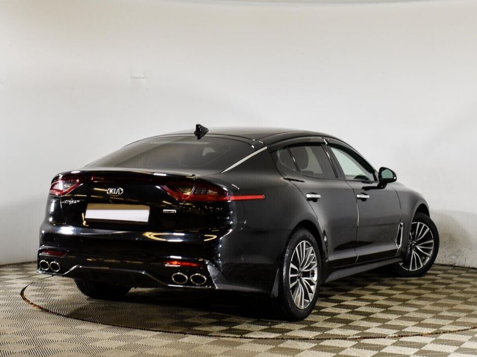 Kia Stinger 2.0 АКПП, 2021, 35 000 км фото 2