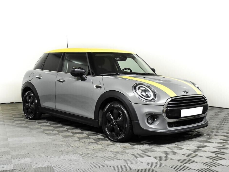 MINI Hatch 1.5 РКПП, 2018, 66 000 км фото 3