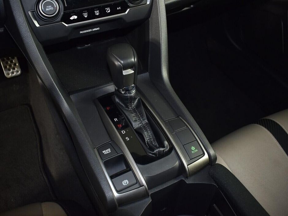 Honda Civic 1.5 CVT, 2018, 62 000 км фото 9