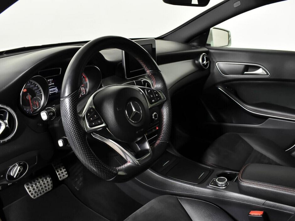 Mercedes-Benz CLA 2.0 РКПП, 2015, 102 000 км фото 5