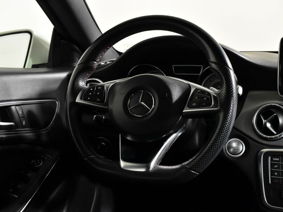Mercedes-Benz CLA 2.0 РКПП, 2015, 102 000 км фото 7