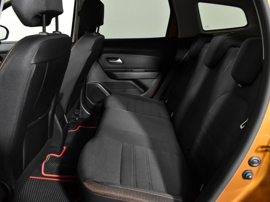 Renault Duster 1.5 МКПП, 2021, 34 000 км фото 12