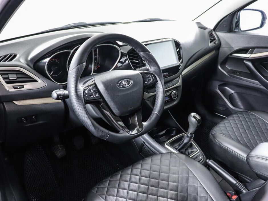 LADA (ВАЗ) Vesta 1.8 МКПП, 2019, 59 000 км фото 5