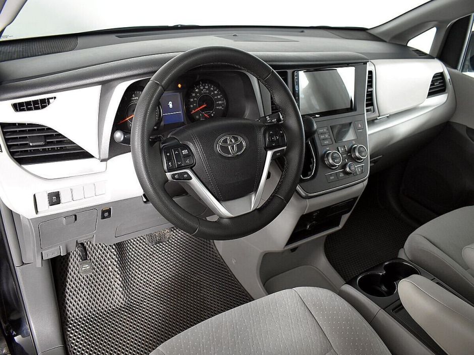 Toyota Sienna 3.5 АКПП, 2016, 88 000 км фото 4